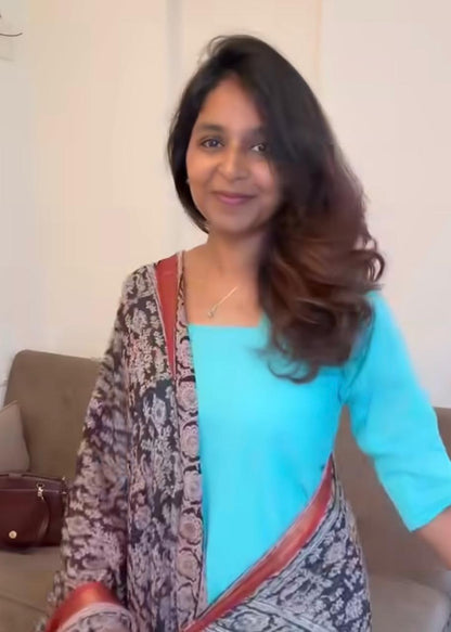 Mangalgiri Blue Charm