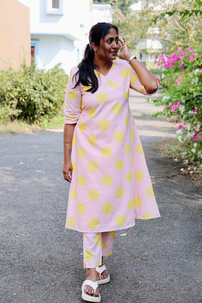 Blush polka